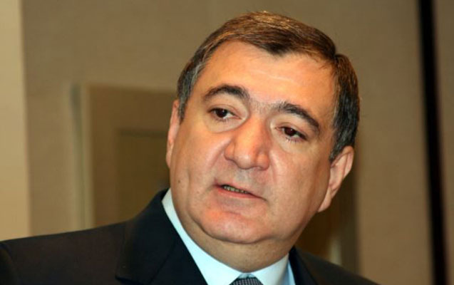 fazil-memmedov-ozune-daha-iki-musavir-teyin-etdi