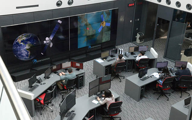 -azerkosmosda-is-nece-gedir