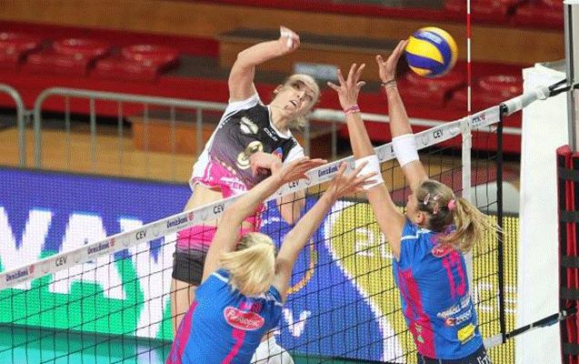 komandamiz-yarimfinalda