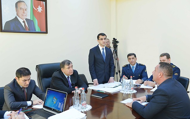 vergiler-naziri-oguzda-vetendaslari-qebul-edib