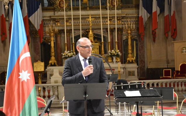 parisde-xocali-qurbanlarinin-xatiresi-anilib