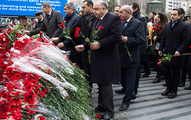 nikoil-bank-in-kollektivi-xocalini-yad-etdi-