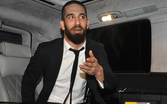arda-turan-82-minlik-geyim-aldi-turkiyeye-gonderdi