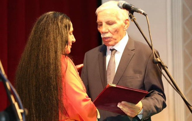 kas-zelimxan-sag-olaydi-bunu-goreydi