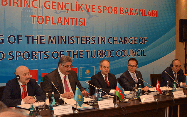 nazir-turkdilli-dovletlerin-emekdasliq-surasinin-toplantisinda-cixis-edib