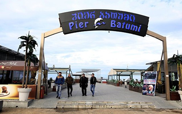 gurcustanda-300-muselman-mitinq-kecirdi