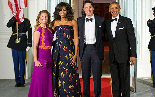 ag-evde-kanadali-nazirin-serefine-ziyafet-verildi