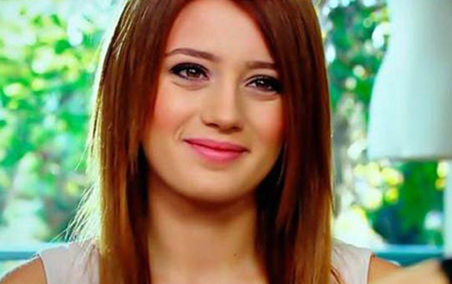 daha-bir-aktrisa-evlenir