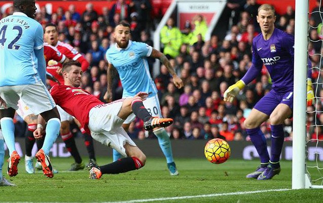 resford-yene-ferqlendi-mancester-yunayted-qalib-geldi-