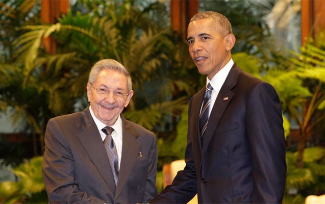 obama-bu-gorusle-tarixe-dusdu