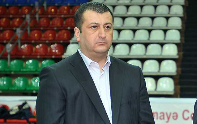 hiss-etdim-ki-oyuncular-esebi-ve-gergindirler-