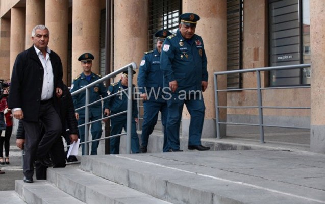 ermenistan-aeroportunda-bomba-heyecani