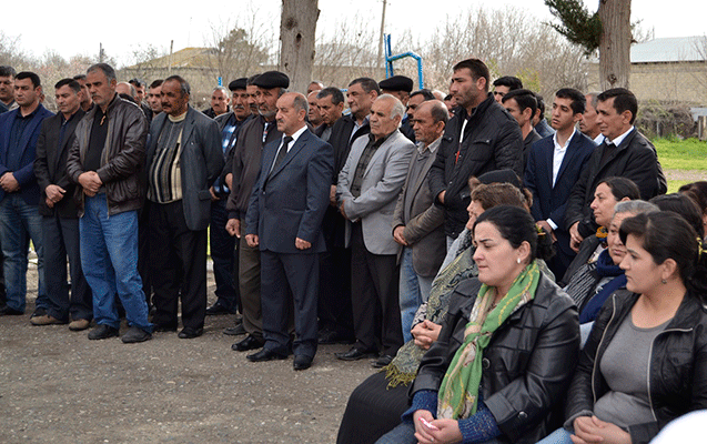 icra-bascisi-sakinlerle-gorusdu