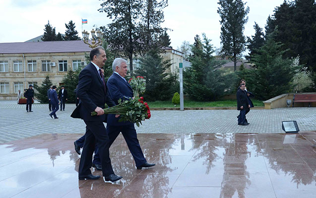 ziya-memmedov-imislide-