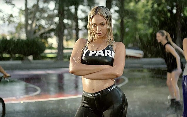 beyons-qizinin-adini-verdiyi-geyim-brendinin-reklaminda