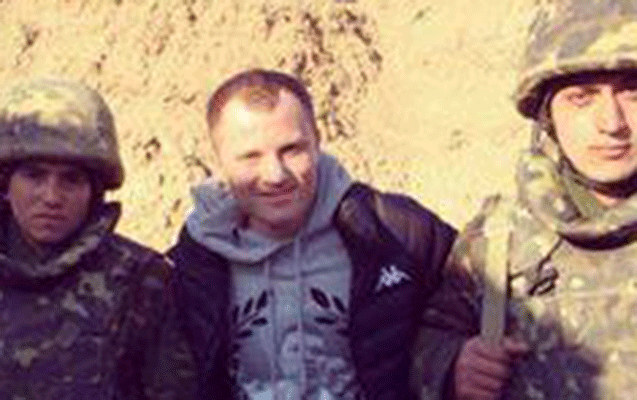 dunya-cempionumuz-cebhe-bolgesinde