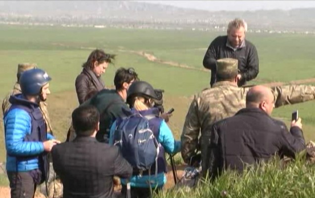 xarici-jurnalistler-cebhede