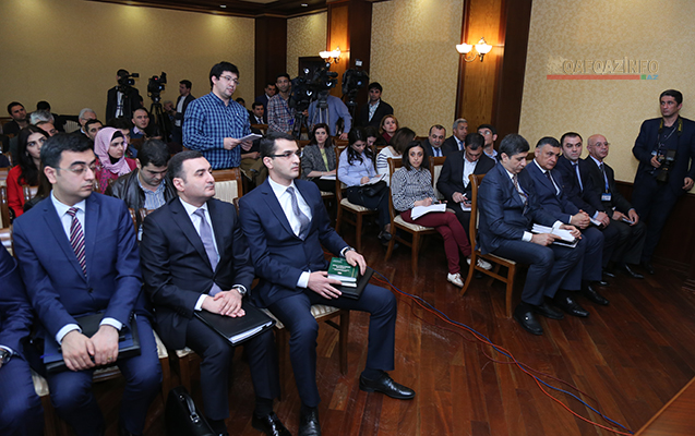 vergiler-departamentinde-aciq-qapi-gunu-kecirilib