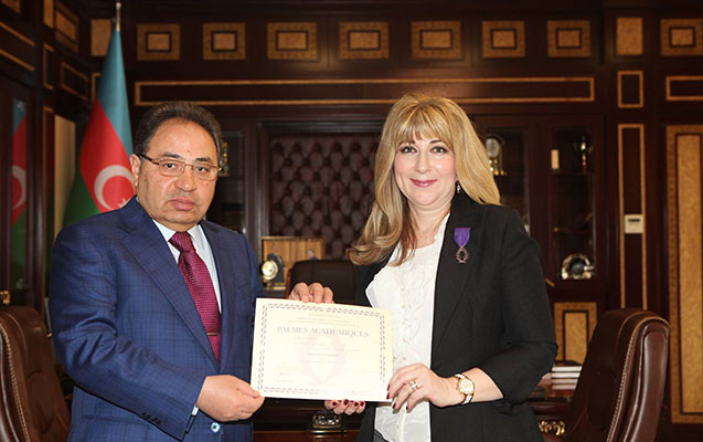 bdu-nun-kafedra-mudiri-ordenle-teltif-edilib