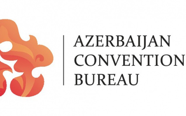 azerbaycan-yeniden-meshur-sergide