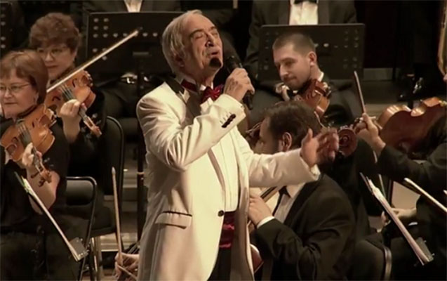 oglu-dirijorluq-etdi-polad-bulbuloglu-oxudu