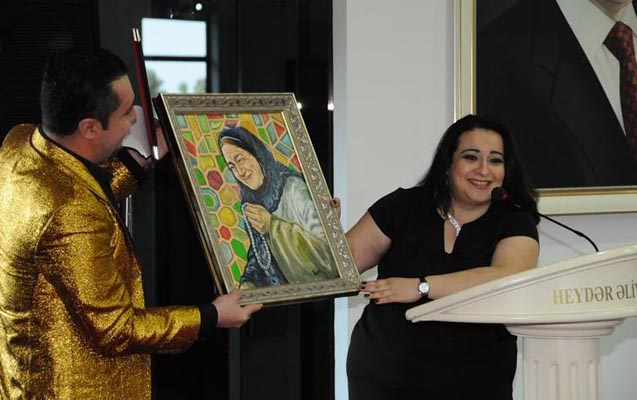 xalq-artistinin-xatire-gecesinden