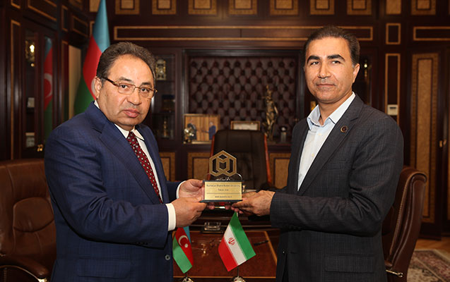 azerbaycan-sehid-medeni-universitetinin-rektoru-ile-gorus