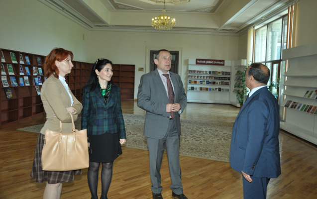 sefir-milli-kitabxanada