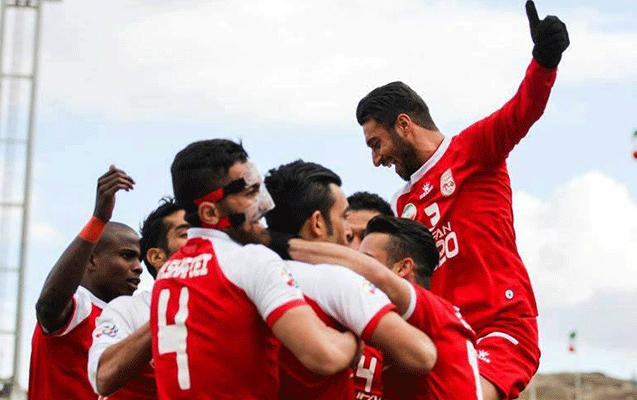 traktor-sazinin-reqibi-bellidir