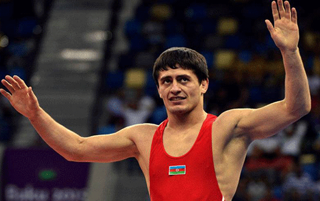 resul-cunayev-ermeni-gulescini-pesman-etdi