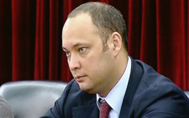 eks-prezidentin-ogluna-30-il-hebs-verildi