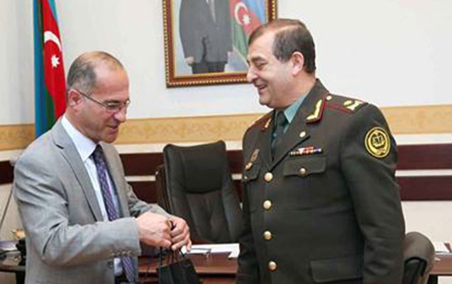 penitensiar-xidmetin-metbuat-katibi-isden-cixdi-