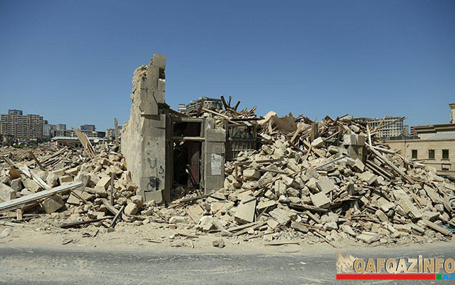 bu-binanin-tozu-qaldi-