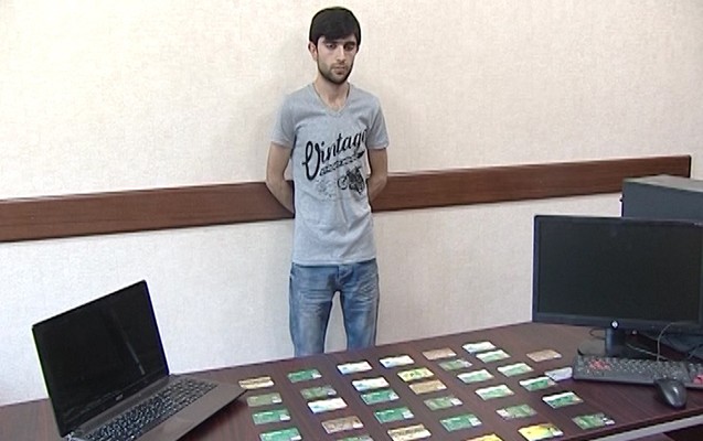 bank-kartlarindan-xususi-usulla-pul-ogurlayan-sexs-saxlanilib-