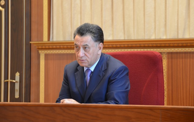 ramil-usubov-musabiqe-qalibleri-ile-gorusdu