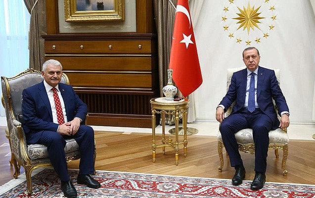 prezident-bineli-yildirima-hokumeti-qurmagi-tapsirdi