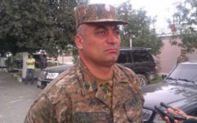 doyusden-qacan-ermeni-komandir