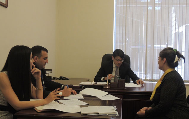 fuad-muradov-secicileri-milli-meclisde-qebul-edib