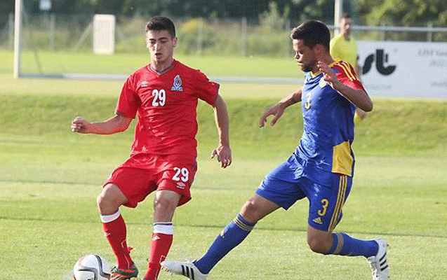 2-futbolcu-dusergeden-ayrildi
