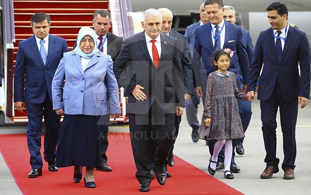 bineli-yildirim-ve-xanimi-bakida