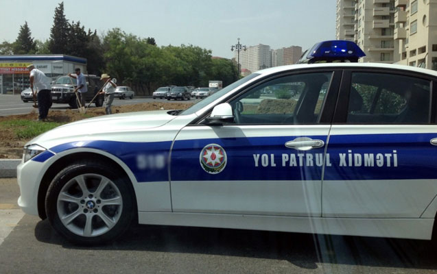 yol-polisi-bu-avtomobilleri-saxlamayacaq