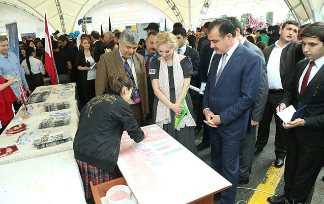 avropa-seherciyi-2016-gence-layihesinin-acilis-merasimi-olub