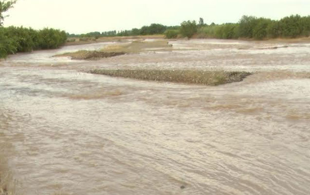 sel-korpunu-dagitdi-4-kendle-elaqe-kesildi