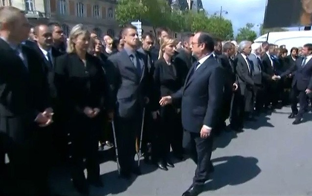 fransa-polisi-ollandin-elini-sixmaqdan-imtina-etdi