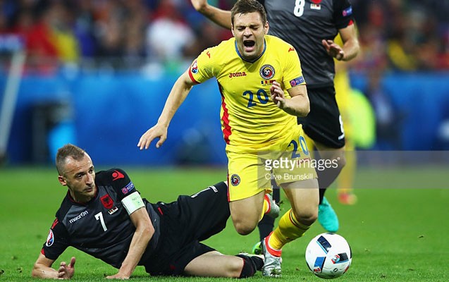 qarabagin-futbolcusu-novbti-mrhl-sansini-saxladi