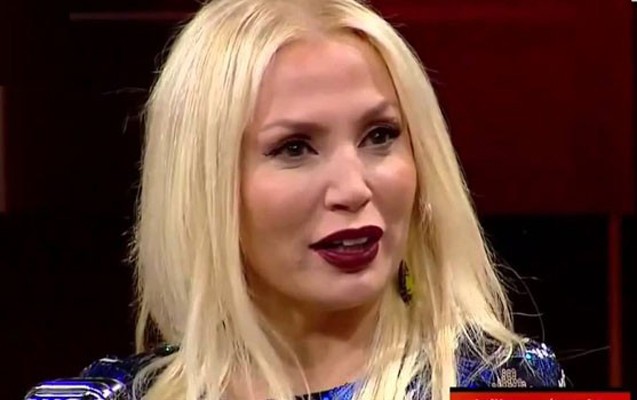 qalmaqalli-aparici-isden-cixdi