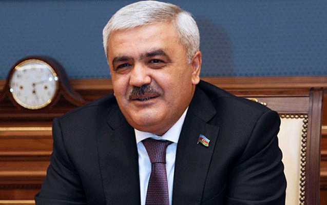 klublarimiz-merhele-kece-biler