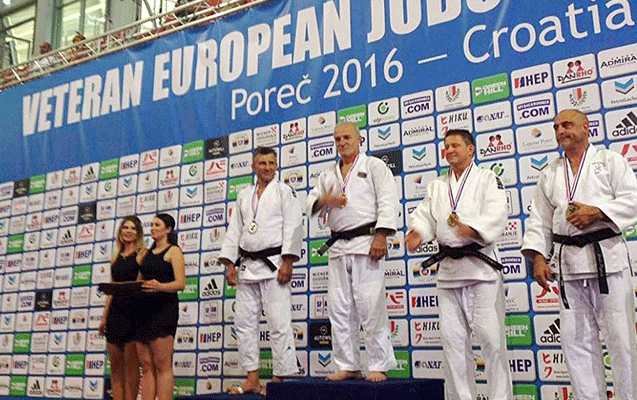 cudocumuz-avropa-cempionu-oldu