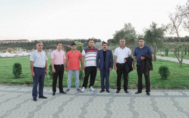 ramil-seferovla-ilham-zekiyev-bulvarda