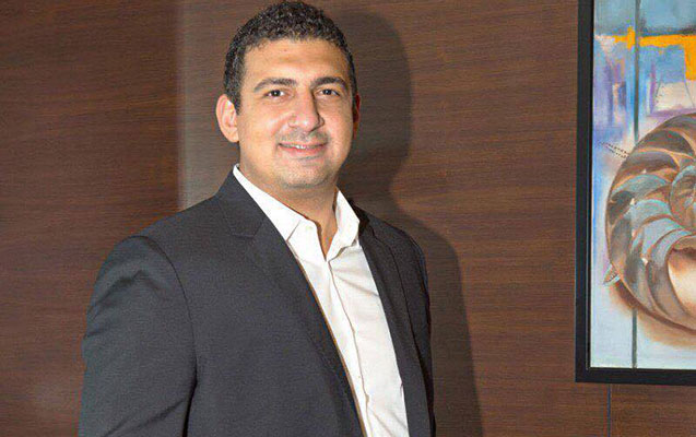 32-yasinda-prezident-oldu